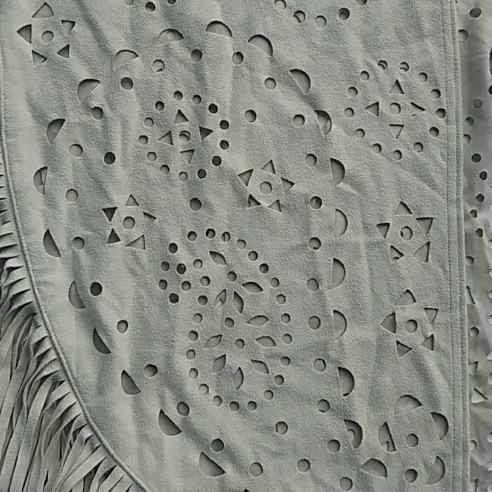 Fring Vest - Picture 2 of 3